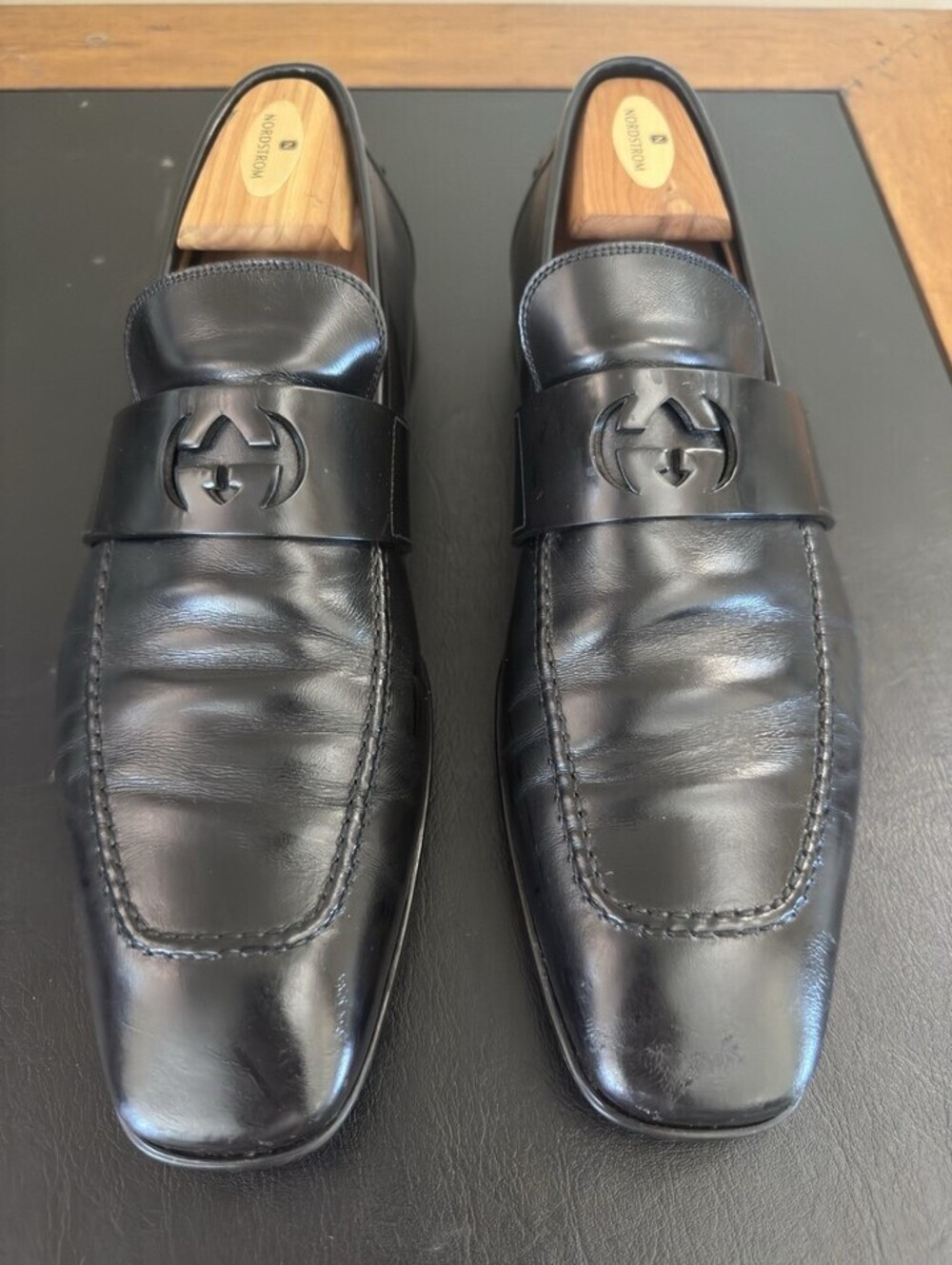 GUCCI Made in Italy 90's GG Leather Slip On Penny 9.5